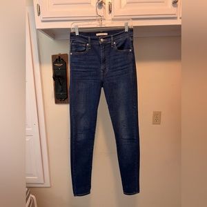 Levi’s mile high super skinny jeans size 29 EUC